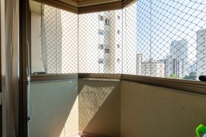 Image 5 - 919329