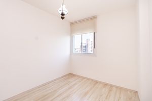 Image 14 - 919332