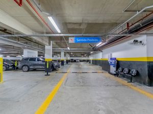 Image 12 - 919333