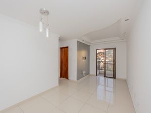 Image 4 - 919345