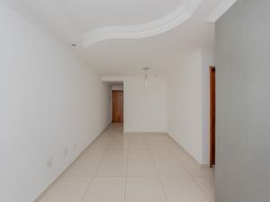 Image 3 - 919345