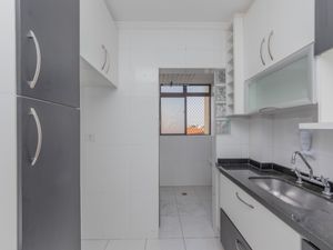 Image 12 - 919345