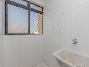 Image 14 - 919345