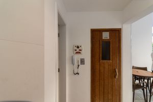 Image 76 - 919352