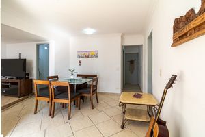 Image 3 - 919354