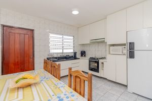 Image 14 - 919361