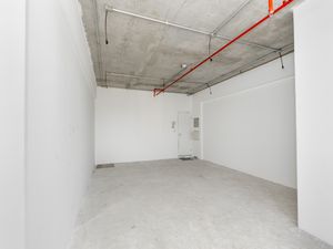 Image 5 - 919364