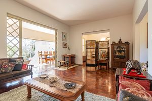 Image 6 - 919379