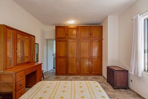 Image 38 - 919379