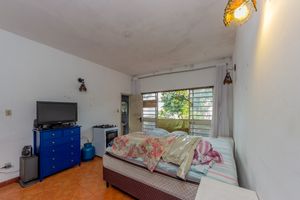 Image 16 - 919380