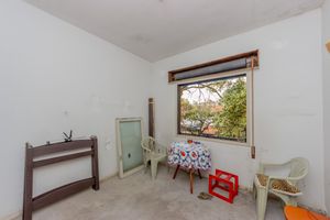 Image 14 - 919380
