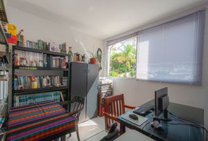 Image 3 - 919389