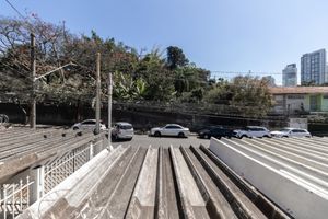 Image 11 - 919394