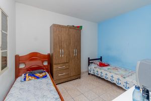 Image 4 - 919399