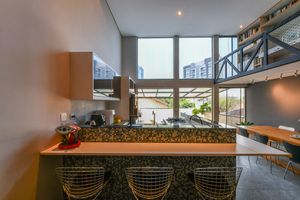Image 9 - 919409