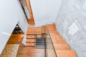 Image 34 - 919409