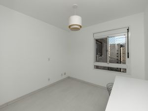 Image 12 - 919414