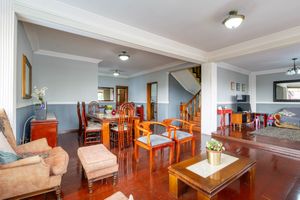 Image 30 - 919421