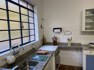 Image 28 - 919423