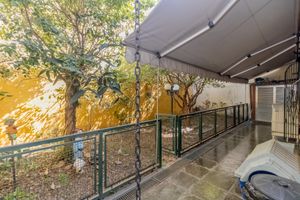Image 10 - 919430