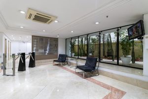 Image 3 - 919438