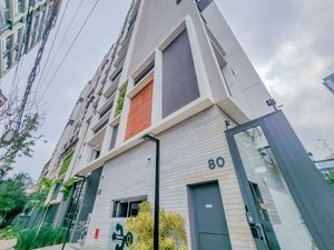 Image 12 - 919452