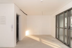 Image 6 - 919484