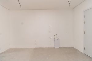 Image 18 - 919484