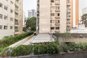 Image 12 - 919484