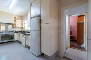 Image 13 - 919485