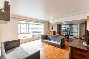 Image 7 - 919488