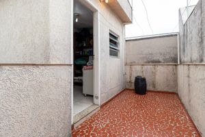Image 22 - 919500