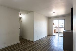 Image 6 - 919506