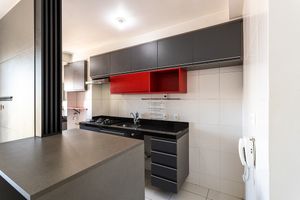 Image 10 - 919506