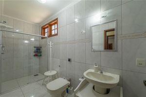 Image 31 - 919522
