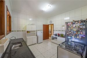 Image 35 - 919522
