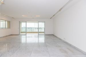 Image 3 - 919536
