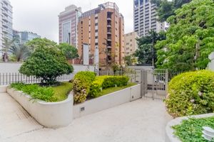 Image 60 - 919552