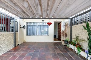 Image 3 - 919562