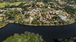 Image 30 - 919564