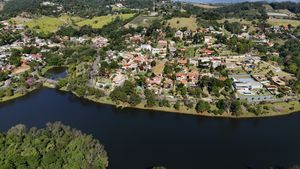 Image 33 - 919564