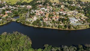 Image 34 - 919564
