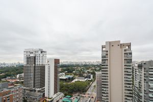Image 18 - 919573