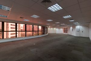 Image 4 - 919581