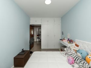 Image 34 - 919614