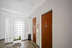 Image 31 - 919616
