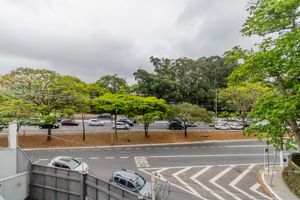 Image 24 - 919626