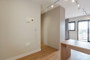 Image 17 - 919664