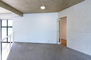 Image 20 - 919668