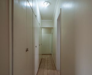 Image 23 - 919674